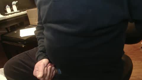 Snapshot of scottbearfun chatting on February 3, 8:03 pm scottbearfun online show from February 3, 8:03 pm