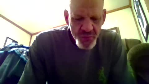 scotthuffsalot online show from June 19, 6:07 am