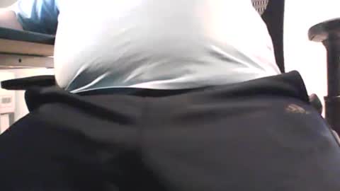 Snapshot of scottie813 chatting on January 9, 8:44 pm scottie813 online show from January 9, 8:44 pm