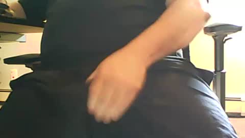 Snapshot of scottie813 chatting on October 18, 2:18 pm scottie813 online show from October 18, 2:18 pm