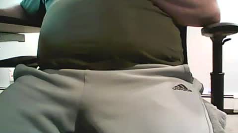 Snapshot of scottie813 chatting on October 31, 10:49 am scottie813 online show from October 31, 10:49 am