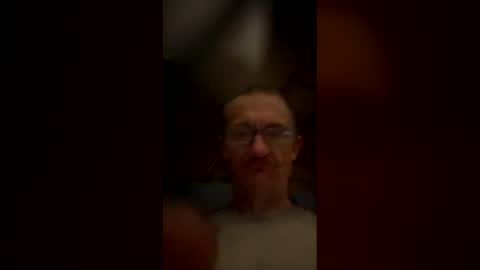 Snapshot of scottieloco chatting on May 26, 2:18 am scottieloco online show from May 26, 2:18 am
