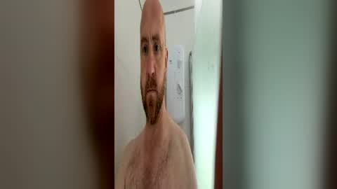 Snapshot of scottric chatting on June 14, 12:07 pm SexyDaddy online show from June 14, 12:07 pm