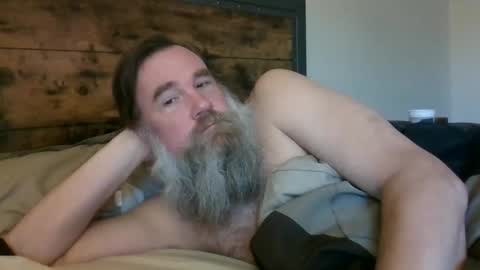 Snapshot of scottybobbit chatting on May 4, 6:48 pm Scott online show from May 4, 6:48 pm