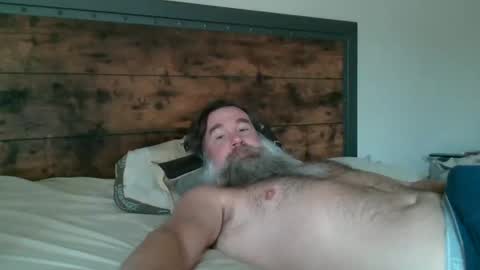 Snapshot of scottybobbit chatting on June 6, 4:12 pm Scott online show from June 6, 4:12 pm