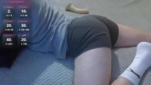 Snapshot of scottyboyyy94 chatting on February 19, 8:49 pm scottyboyyy94 online show from February 19, 8:49 pm