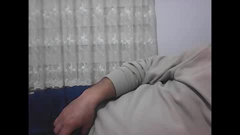 Snapshot of screw2 chatting on December 30, 4:40 pm Evren online show from December 30, 4:40 pm