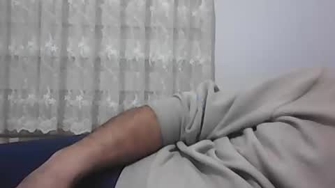 Snapshot of screw2 chatting on January 14, 8:59 pm Evren online show from January 14, 8:59 pm