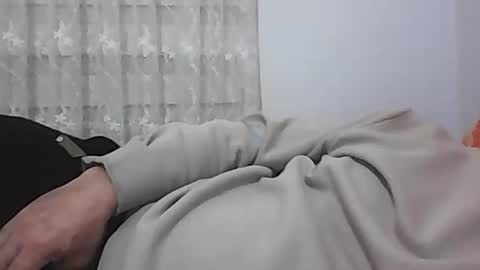 Snapshot of screw2 chatting on January 15, 9:09 pm Evren online show from January 15, 9:09 pm