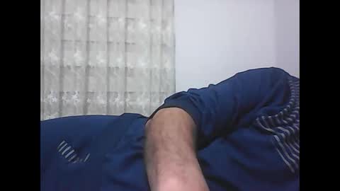 Snapshot of screw2 chatting on January 30, 9:47 pm Evren online show from January 30, 9:47 pm