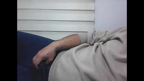 Snapshot of screw2 chatting on February 19, 7:27 pm Evren online show from February 19, 7:27 pm