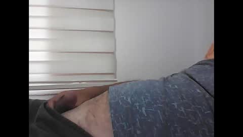 Snapshot of screw2 chatting on October 4, 8:34 am Evren online show from October 4, 8:34 am