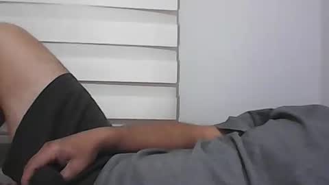 Snapshot of screw2 chatting on November 5, 4:51 pm Evren online show from November 5, 4:51 pm