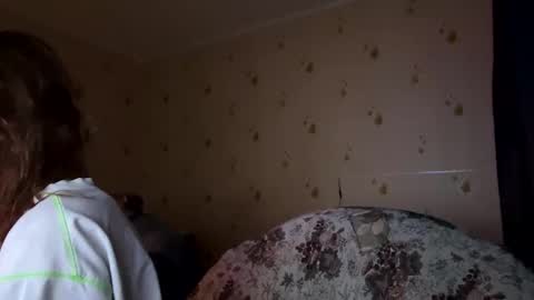 Snapshot of sdddisk chatting on December 30, 1:14 pm sdddisk online show from December 30, 1:14 pm