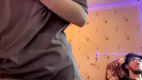 Snapshot of sdddisk chatting on January 18, 12:57 pm sdddisk online show from January 18, 12:57 pm