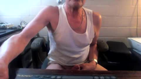 eating pussy  sucking dick online show from March 15, 4:02 pm