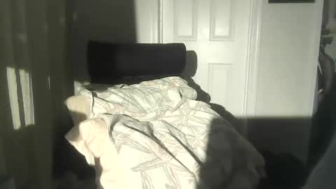 Snapshot of sdseventy chatting on February 27, 5:24 am ObvHype online show from February 27, 5:24 am