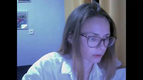 SEA Dream online show from October 28, 3:10 am