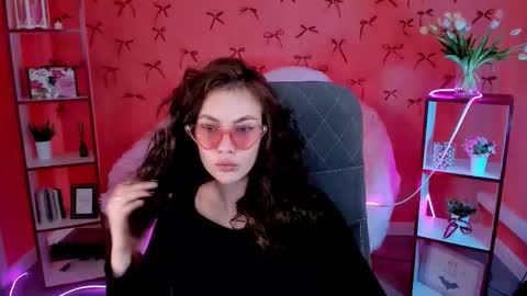 Sea Jorji online show from September 10, 5:18 am