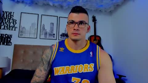 Sean Carrera online show from May 24, 9:20 pm