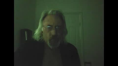 Snapshot of seantheflyer chatting on March 15, 9:37 am seantheflyer online show from March 15, 9:37 am