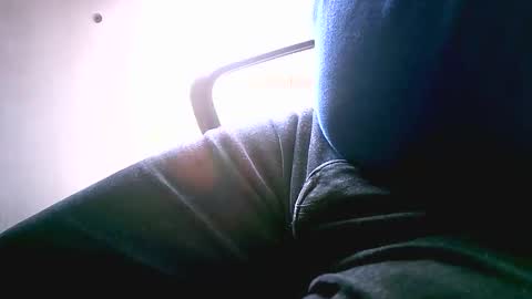 Snapshot of seasideman73 chatting on October 4, 8:56 am seasideman73 online show from October 4, 8:56 am