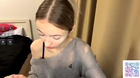 Kate online show from April 28, 7:52 pm