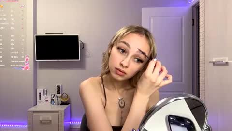 Kate online show from July 20, 7:05 pm