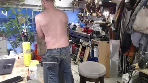 Seattlemanwhore online show from May 1, 1:48 pm