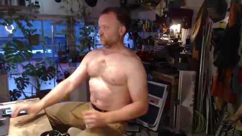 Snapshot of seattlemanwhore chatting on May 25, 2:45 pm Seattlemanwhore online show from May 25, 2:45 pm