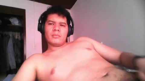 Snapshot of seb5758 chatting on November 2, 6:10 pm Seb online show from November 2, 6:10 pm