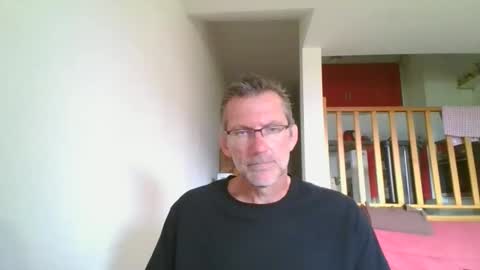 seb846894 online show from May 10, 5:29 pm