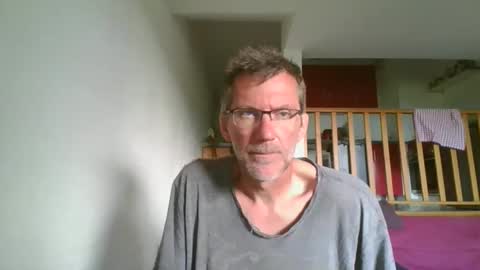 seb846894 online show from May 12, 6:32 am