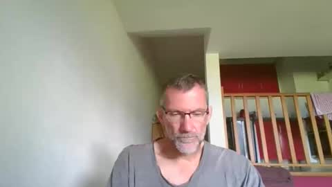 seb846894 online show from May 20, 8:42 am