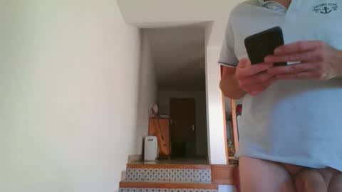 seb846894 online show from May 23, 6:23 pm