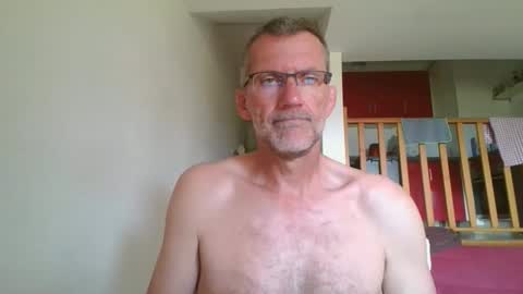 seb846894 online show from May 27, 3:31 pm