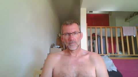 seb846894 online show from June 18, 3:49 pm