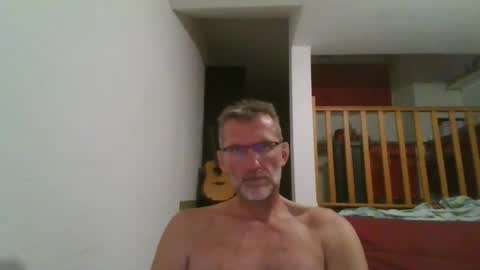 seb846894 online show from July 13, 7:49 pm