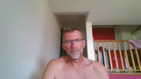 seb846894 online show from July 15, 7:57 am