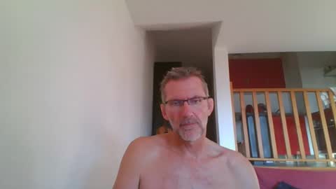 seb846894 online show from August 2, 5:55 pm