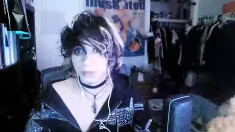 Moxie online show from March 25, 2:17 am