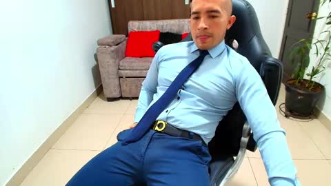 juan  sebastian online show from February 1, 6:19 pm