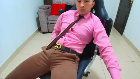 juan  sebastian online show from February 9, 3:12 pm