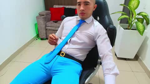 juan  sebastian online show from March 12, 6:11 pm