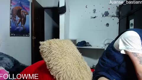 Snapshot of sebastian_posse chatting on February 27, 1:38 am Myystiic online show from February 27, 1:38 am