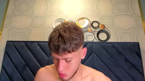 Snapshot of sebastianmaximoff chatting on September 15, 1:22 pm Sebastian online show from September 15, 1:22 pm