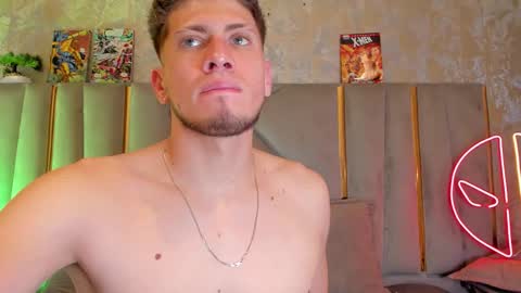 Snapshot of sebastianmaximoff chatting on September 19, 7:36 pm Sebastian online show from September 19, 7:36 pm