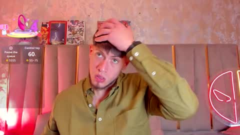Snapshot of sebastianmaximoff chatting on September 20, 7:37 pm Sebastian online show from September 20, 7:37 pm