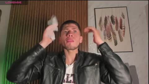 Snapshot of sebastianmaximoff chatting on September 28, 1:38 pm Sebastian online show from September 28, 1:38 pm