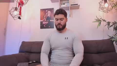 Instagram jeanpaulfit  online show from January 16, 10:58 pm